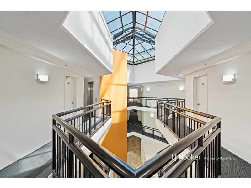 40/452 Marine Parade, Biggera Waters QLD 4216