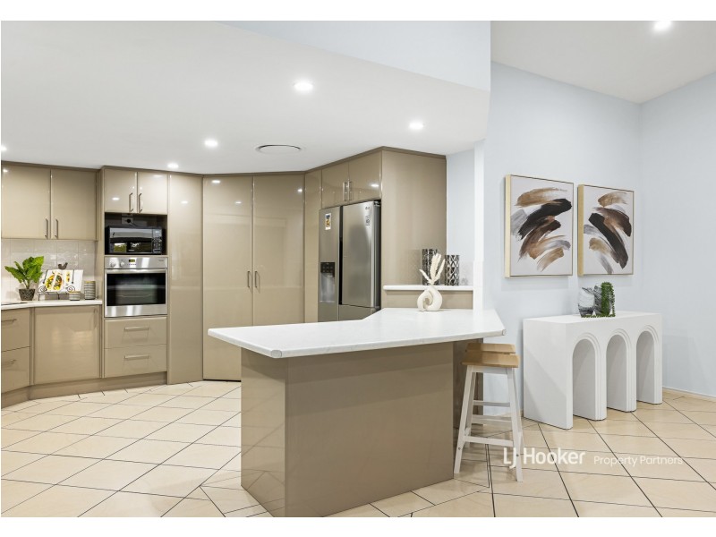 2 Lily Circuit, Kuraby QLD 4112