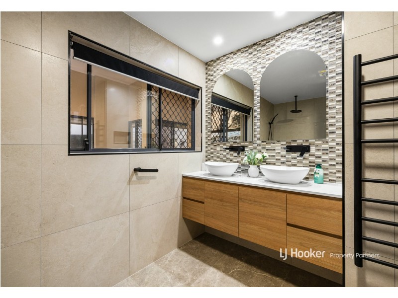 2 Lily Circuit, Kuraby QLD 4112