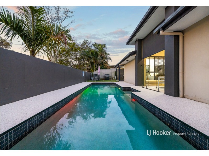 2 Lily Circuit, Kuraby QLD 4112