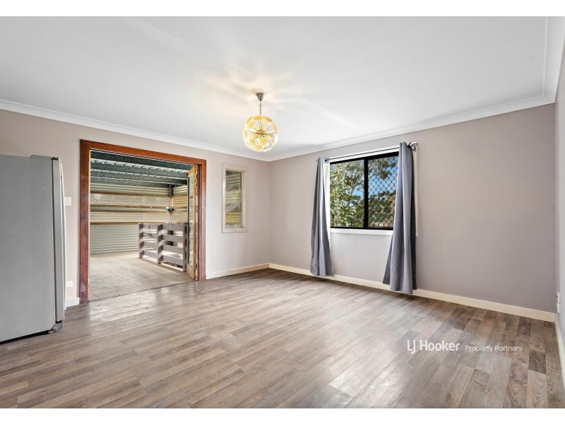 33 Cornish Street, Bundamba QLD 4304