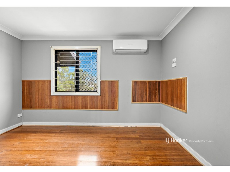 33 Cornish Street, Bundamba QLD 4304
