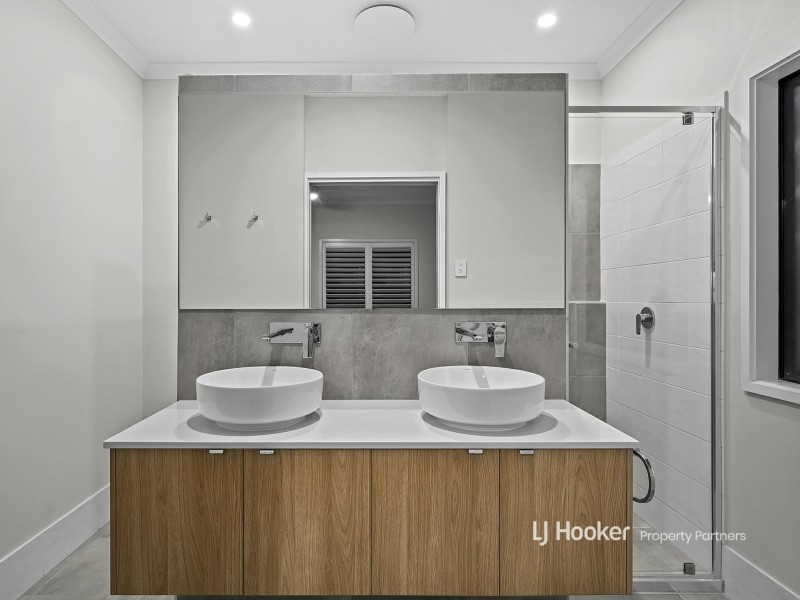 39 Macadamia Circuit, Park Ridge QLD 4125