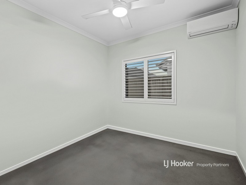 39 Macadamia Circuit, Park Ridge QLD 4125