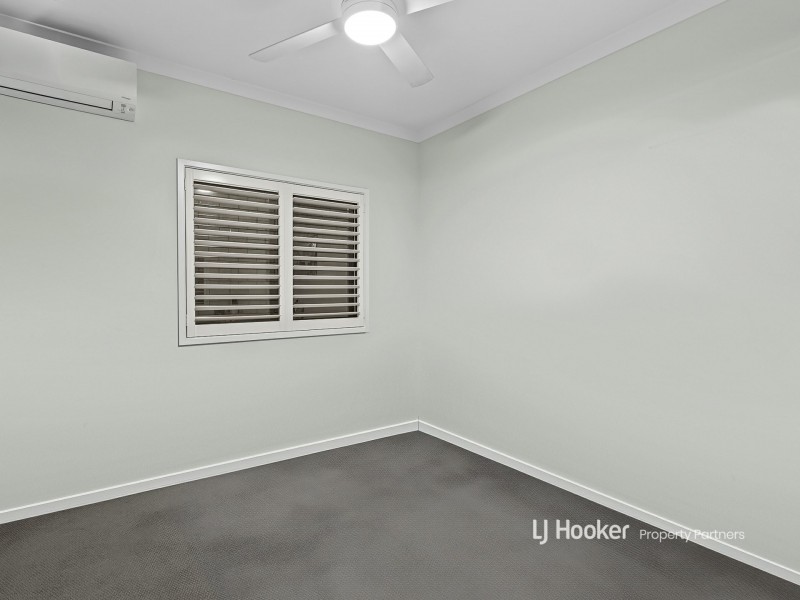 39 Macadamia Circuit, Park Ridge QLD 4125