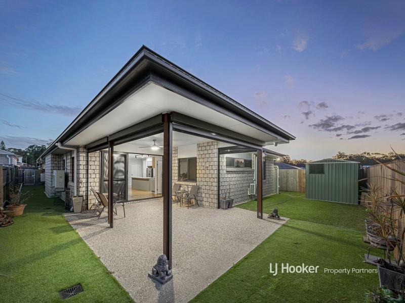 39 Macadamia Circuit, Park Ridge QLD 4125