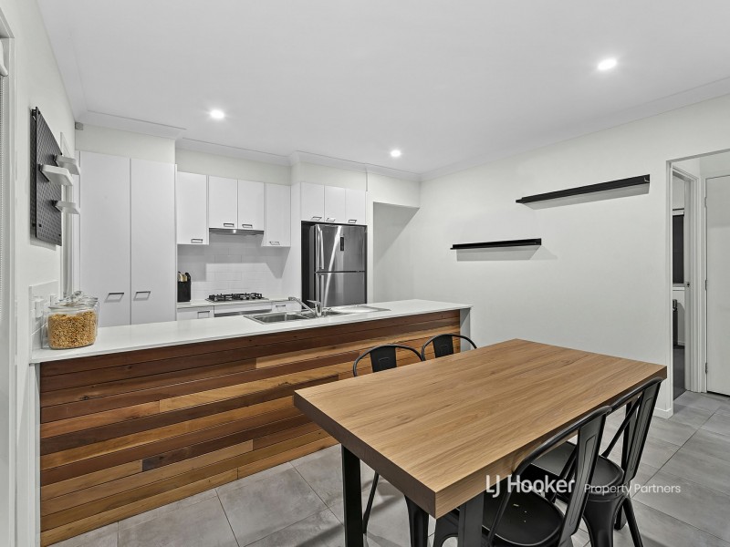 91 Mount Huntley Street, Park Ridge QLD 4125