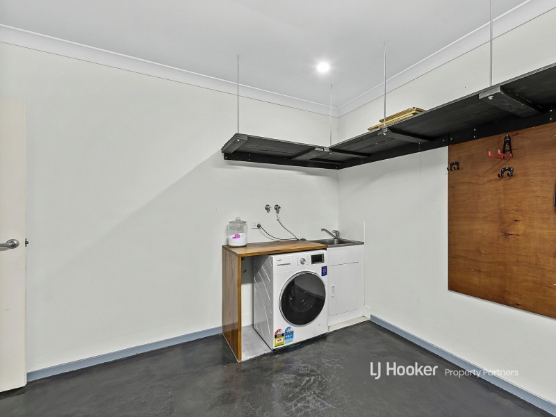 91 Mount Huntley Street, Park Ridge QLD 4125