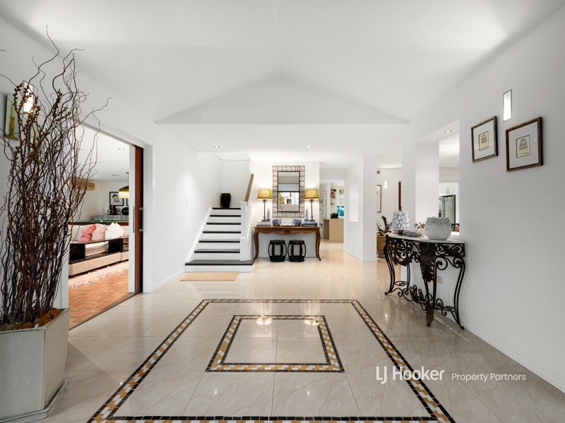 11 Wilonda Street, Robertson QLD 4109