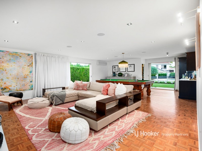 11 Wilonda Street, Robertson QLD 4109