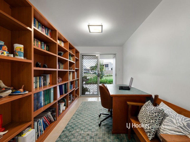 11 Wilonda Street, Robertson QLD 4109