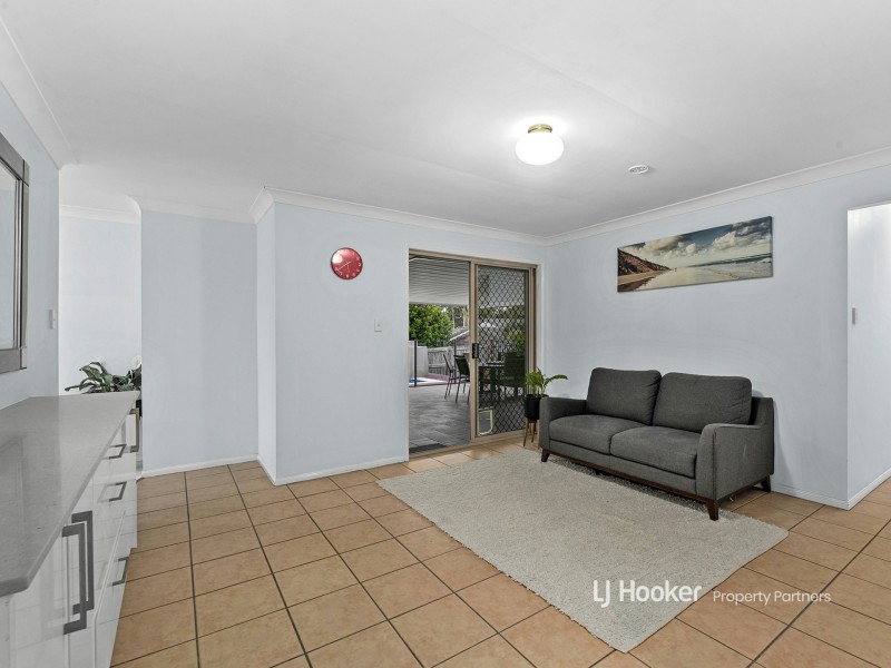 19 Andree Place, Wishart QLD 4122