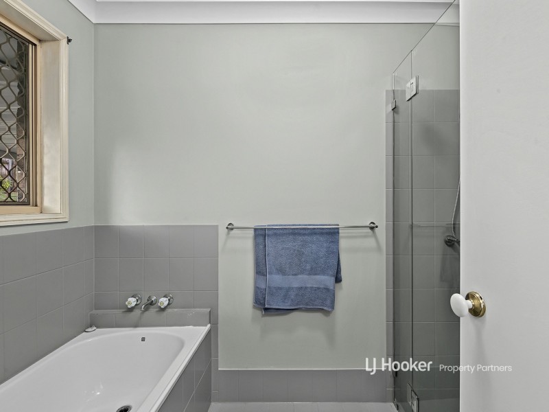 19 Andree Place, Wishart QLD 4122