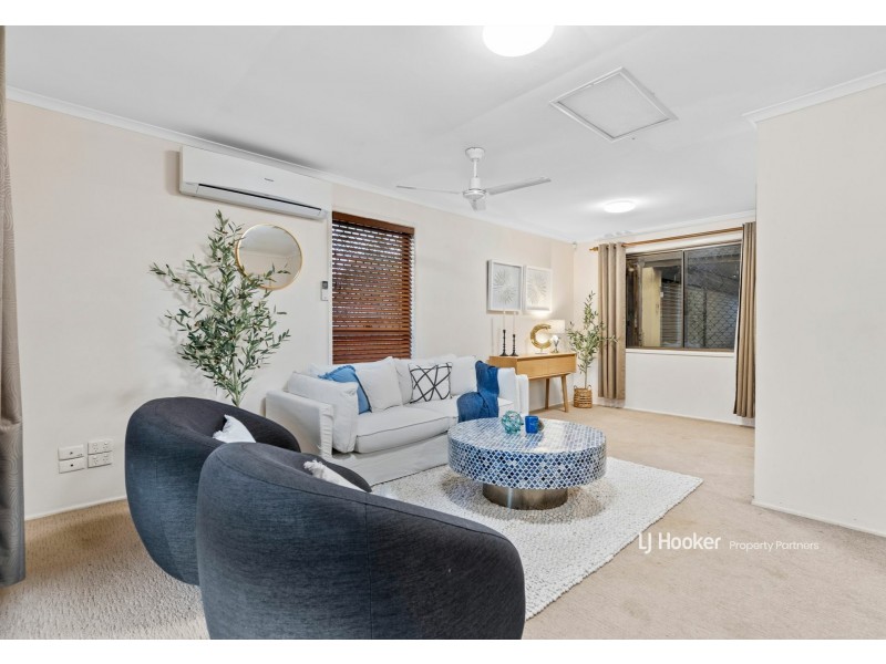 28 Kidd Street, Robertson QLD 4109