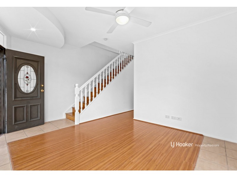 13/52 Daw Road, Runcorn QLD 4113