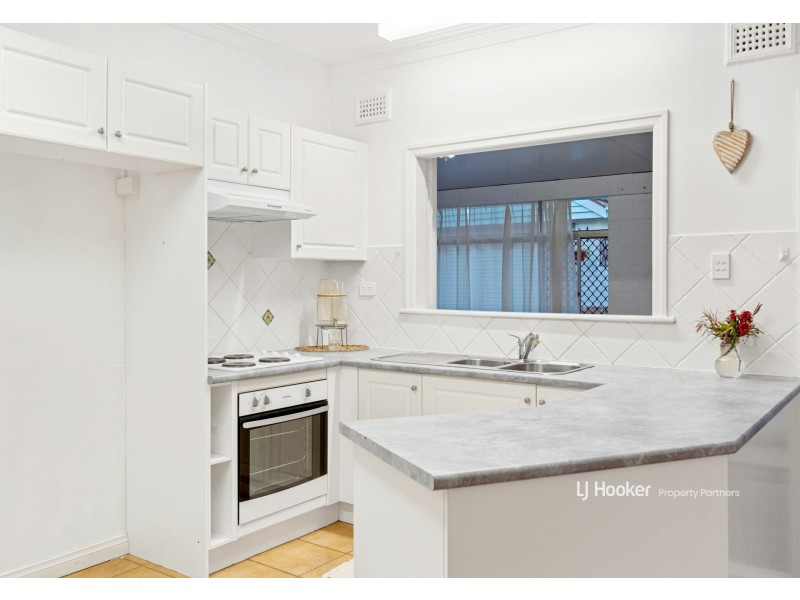 17 Taylor Street, Wavell Heights QLD 4012