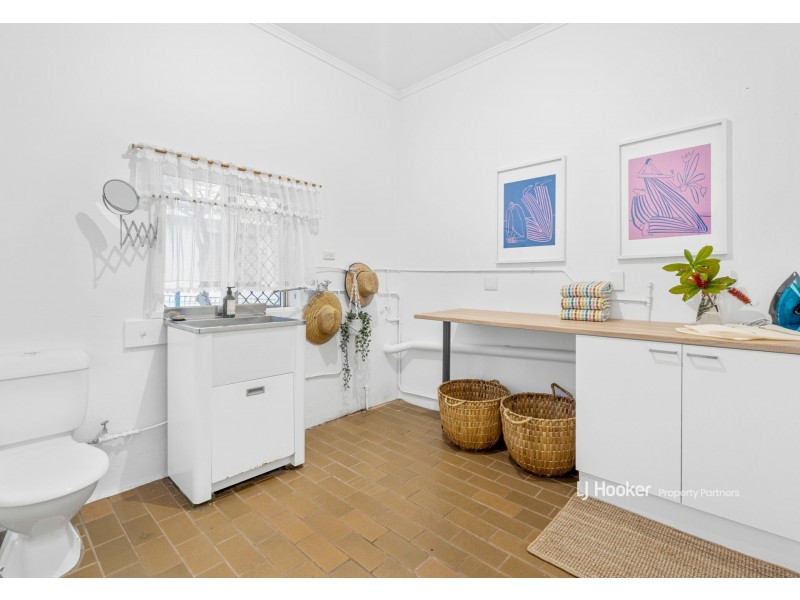 17 Taylor Street, Wavell Heights QLD 4012