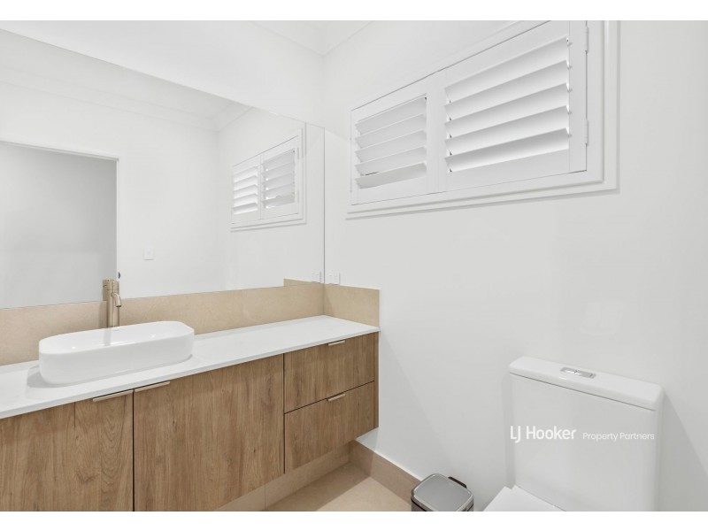 2/103 Mount Cotton Road, Capalaba QLD 4157