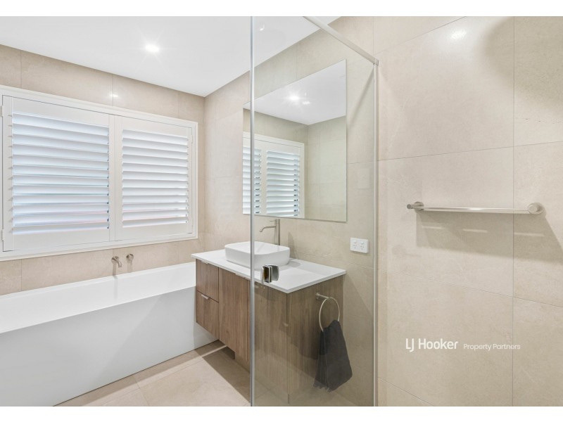 2/103 Mount Cotton Road, Capalaba QLD 4157