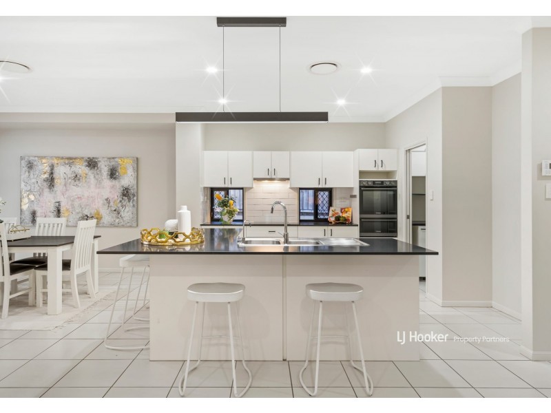 2 Harvey Place, Calamvale QLD 4116