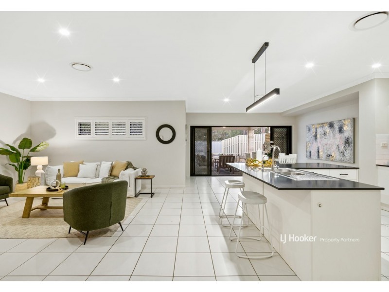 2 Harvey Place, Calamvale QLD 4116