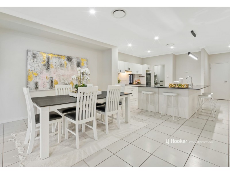 2 Harvey Place, Calamvale QLD 4116