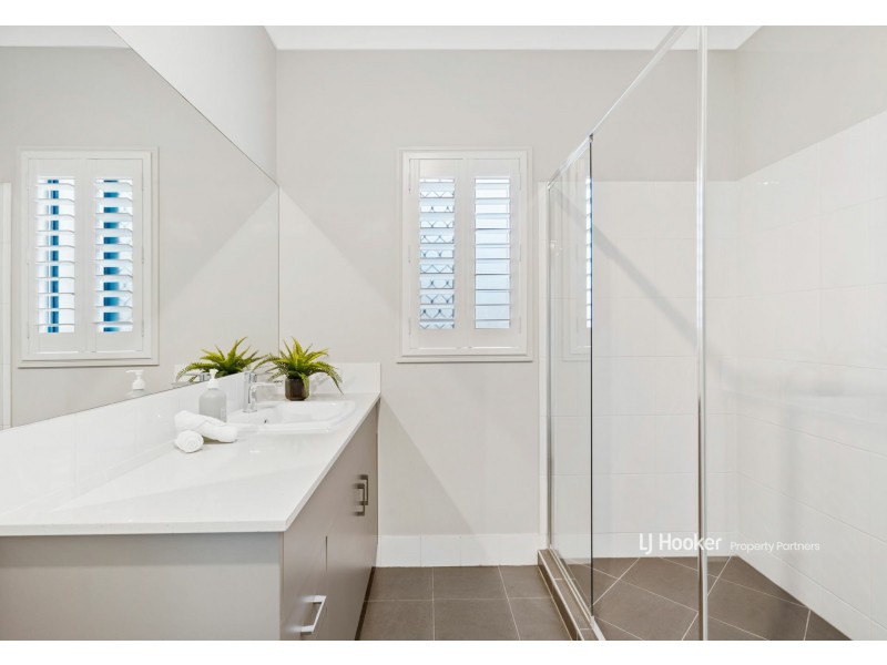 2 Harvey Place, Calamvale QLD 4116