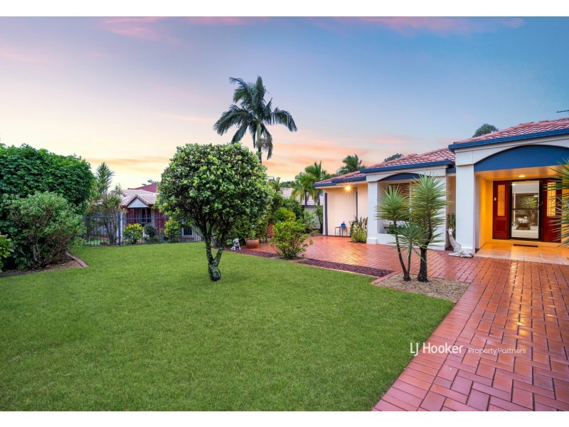 43 Lake Eyre Crescent, Parkinson QLD 4115