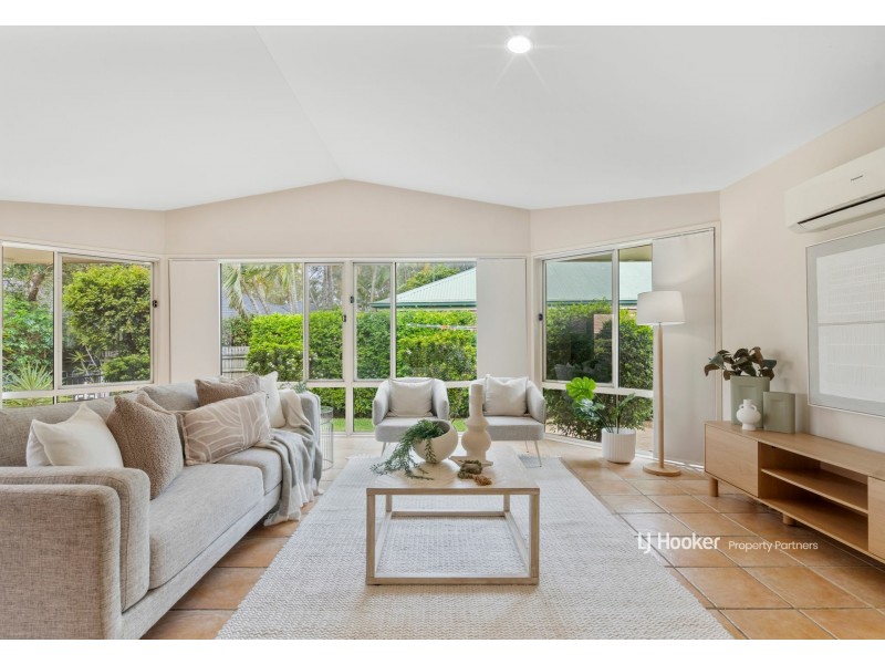 43 Lake Eyre Crescent, Parkinson QLD 4115