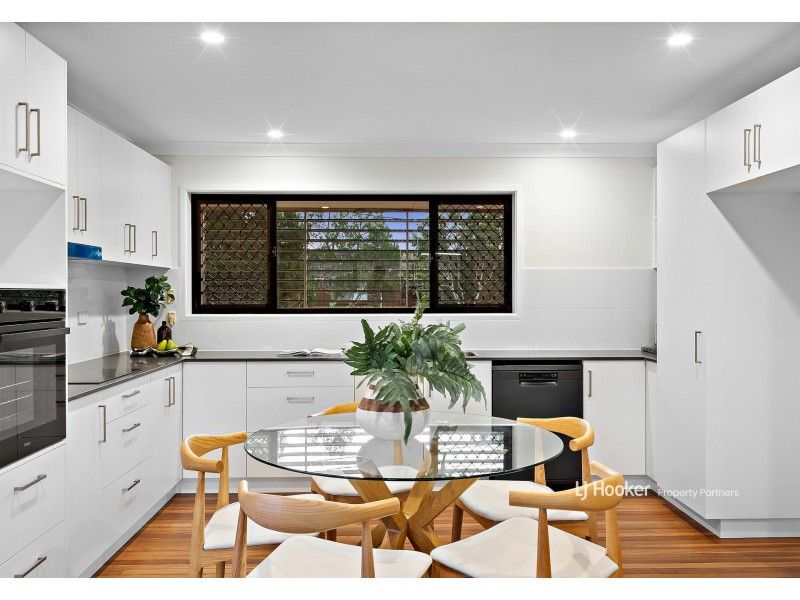 116 Barbaralla Drive, Springwood QLD 4127