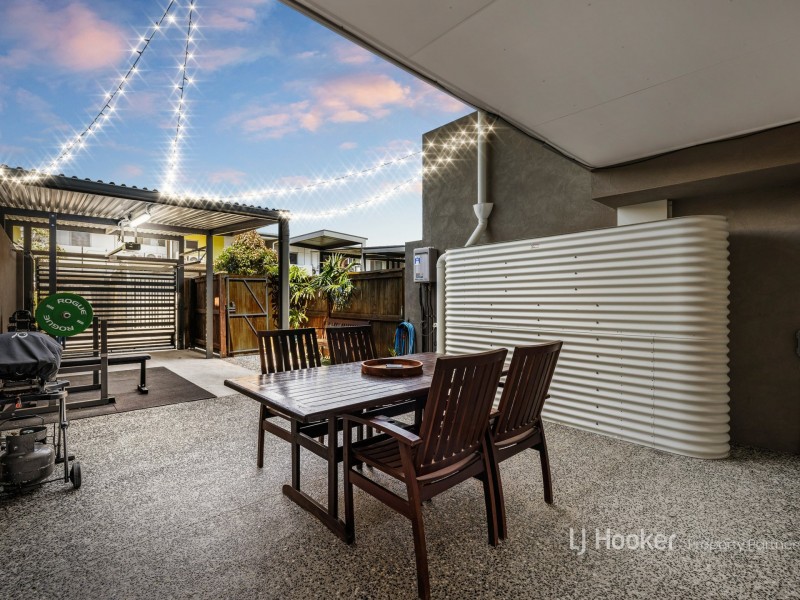102/18 Bland Street, Coopers Plains QLD 4108