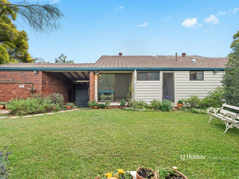 21 Faringdon Street, Robertson QLD 4109
