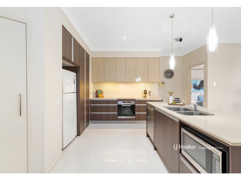16 Wisteria Place, Calamvale QLD 4116