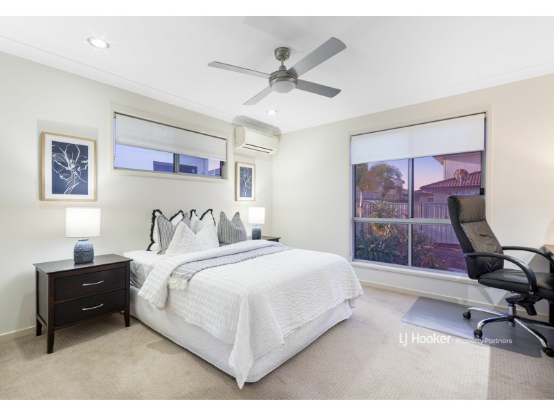 16 Wisteria Place, Calamvale QLD 4116