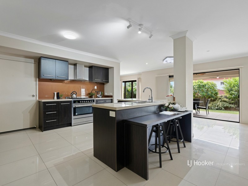 5 Bowers Street, Eight Mile Plains QLD 4113