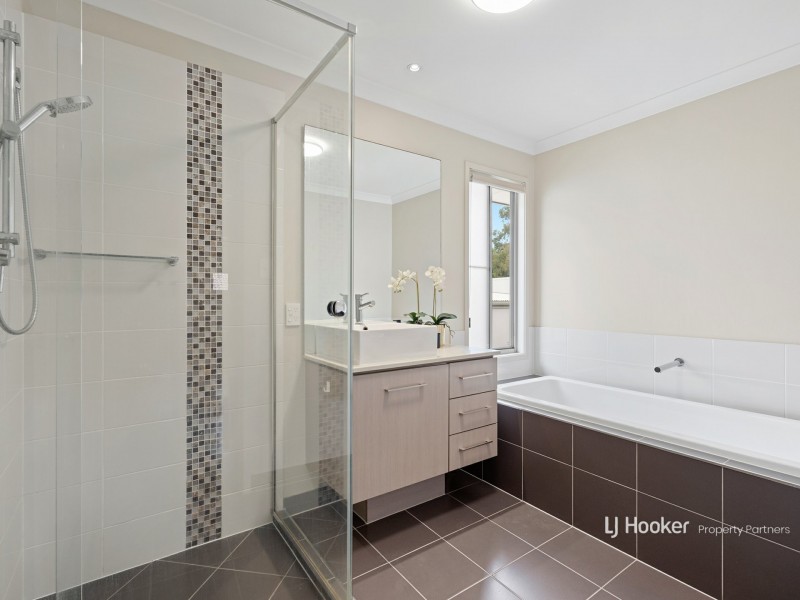 5 Bowers Street, Eight Mile Plains QLD 4113