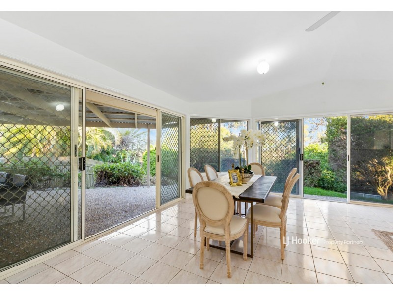 32 Wantana Crescent, Edens Landing QLD 4207
