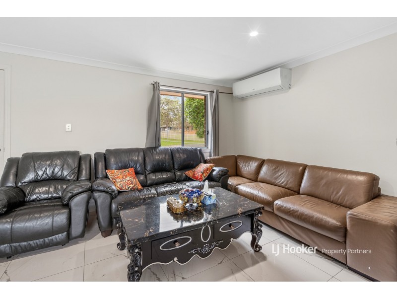 8 Polaris Avenue, Kingston QLD 4114