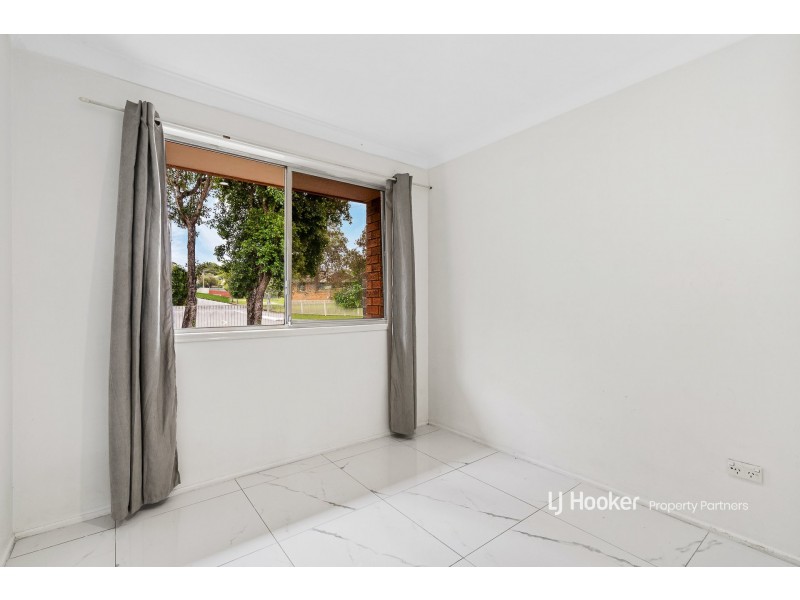 8 Polaris Avenue, Kingston QLD 4114