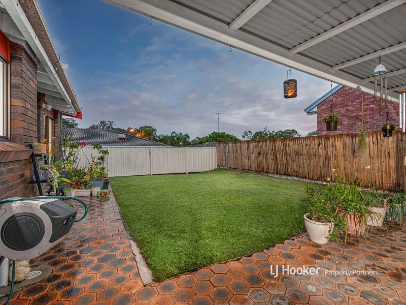 10 Banika Street, Mansfield QLD 4122