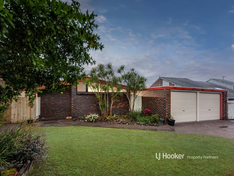10 Banika Street, Mansfield QLD 4122