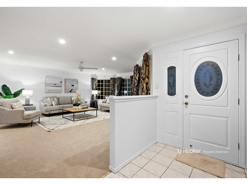 88 Bannockburn Crescent, Parkinson QLD 4115