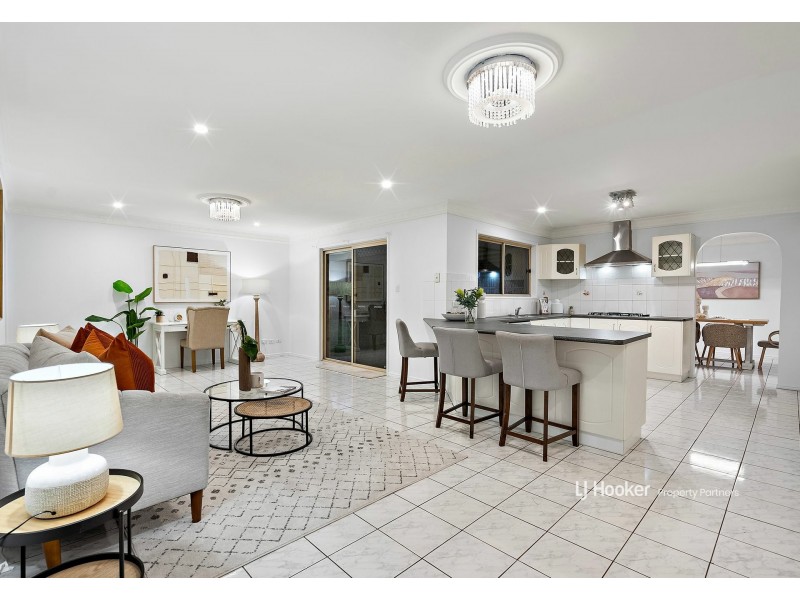 88 Bannockburn Crescent, Parkinson QLD 4115