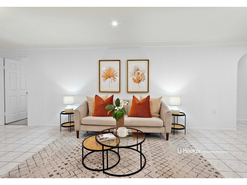 88 Bannockburn Crescent, Parkinson QLD 4115