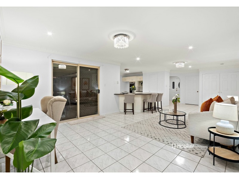 88 Bannockburn Crescent, Parkinson QLD 4115