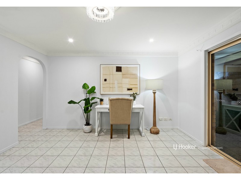 88 Bannockburn Crescent, Parkinson QLD 4115