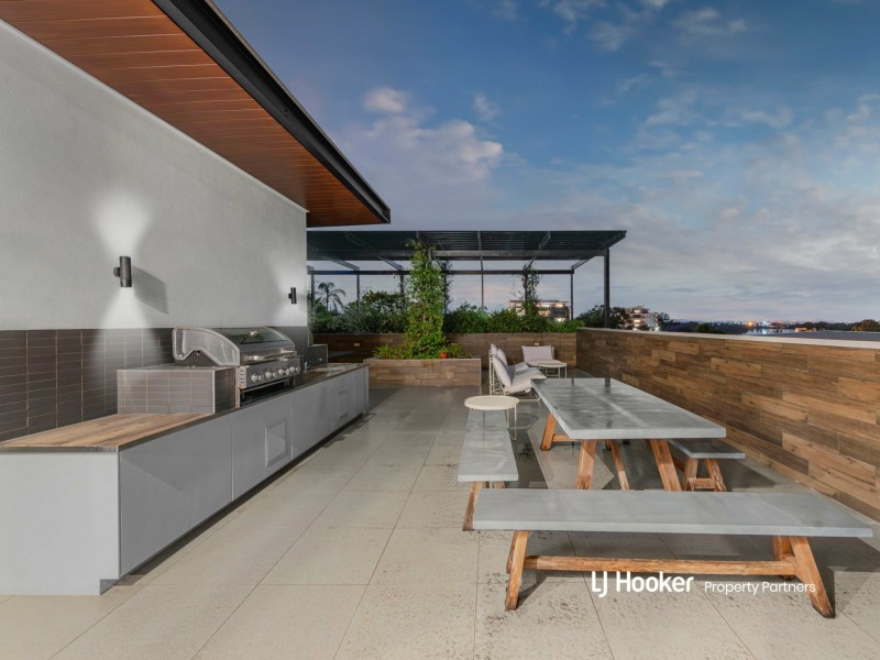 5/11 Priory Street, Indooroopilly QLD 4068