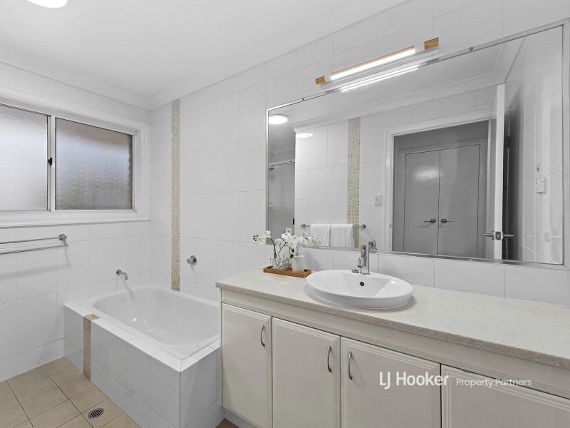 51 Koola Street, Wishart QLD 4122