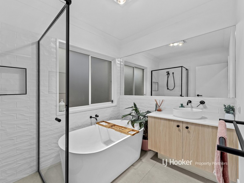 53 Davidson Circuit, Park Ridge QLD 4125