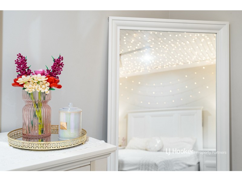 33 Oasis Crescent, Kuraby QLD 4112